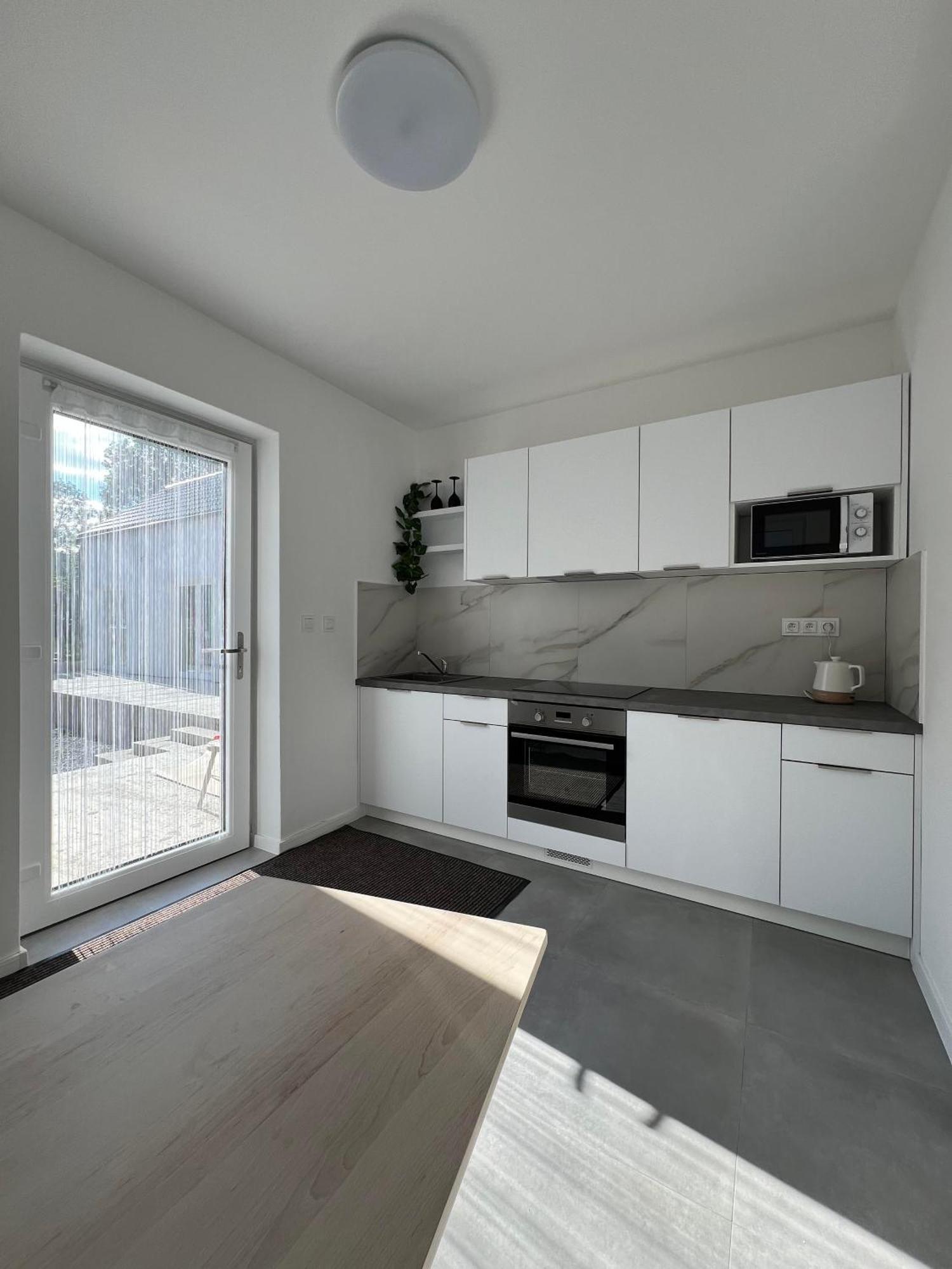 2 Moderne Apartmany 19 A 95 V Sukromi V Centre Mesta Turčianske Teplice Exterior foto